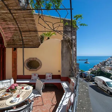 Casa Giulia - Sophisticated With View